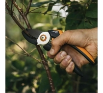 Секатор Фискарс контактный SOLID P361 /1057165/