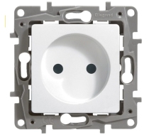 Розетка Etika Legrand 1гн без З/К с/у белый механизм 672220
