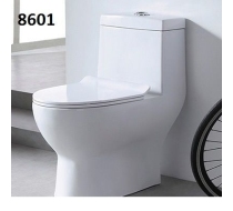 Унитаз-монолит SM 9601 тонкое сиденье (с гофрой и подводкой)