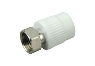 Муфта с накидной гайкой  . 20х1/2