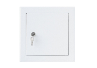 Лючок пластиковый с замком 2530 ЛПЗ