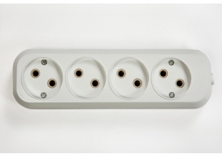 Колодка ASD 4гн без З/К бел. IP20 ASD