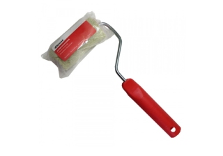 Валик зеленый Синтекс с ручкой 30х100мм. ворс 12мм, бюгель 6мм DERZHI 