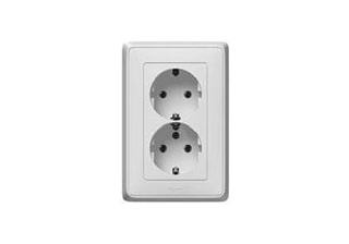 Розетка Legrand Cariva белая 2-ая с ЗК в сборе, /773627/