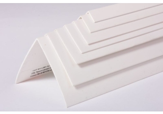 Уголок ПВХ  25х25  2,7м  белый