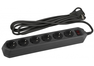 Сетевой фильтр 6гн с З/К 3м с выкл черный 10А ПВС3х0,75 USF-6es-3m-B-BOX ЭРА