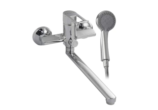 Cмеситель в ванну FABIA длинный плоский излив, шаровый, дивектор м/к на корпусе  /9770/