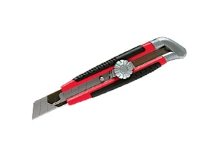 Нож 18мм. выдвижное лезвие, метал. напр., винт. фиксатор /78914/ MATRIX