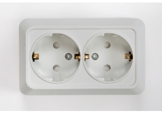 Розетка IN HOME Bolleto 2гн с З/К о/у белая IP20 /7128-W/