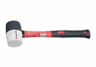 Киянка резиновая 225г. черно-белая резина фибергласовая ручка /11175/