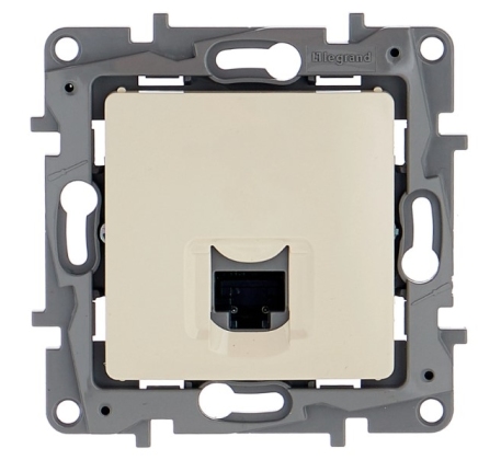 Розетка Etika Legrand 1гн комп RJ45 с/у крем механизм 672341 фото 1
