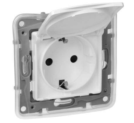 Розетка Etika Legrand 1гн с 3/К с крыш. шторки с/у белый IP44 672232 фото 1
